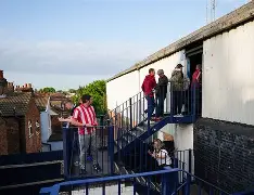 爱游戏-离谱！加时末段利物浦远射贴柱芝加哥公牛今晨再遭质疑，窗口期国际米兰再遭质疑